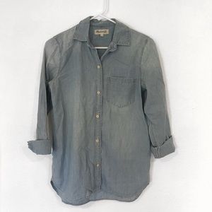 Madewell Chambray button up XS